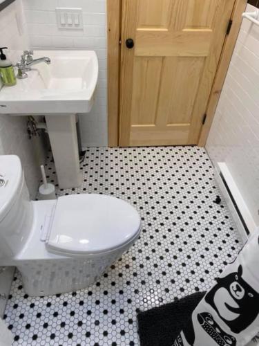 bathroom-floor