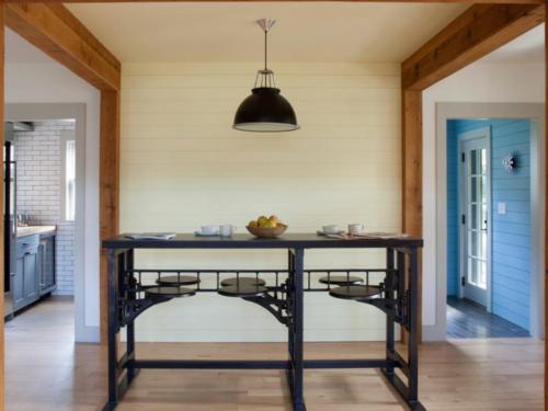 hudson-river-farmhouse-dining area2 (1)