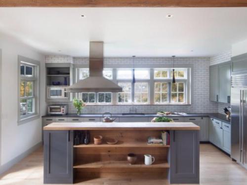 hudson-river-farmhouse-kitchen